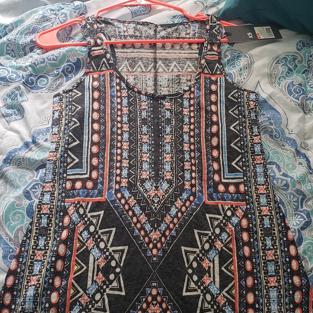 Scoop neck tank with racer back